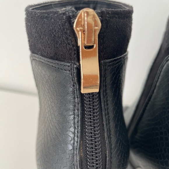 Booties - Picture 4 of 5